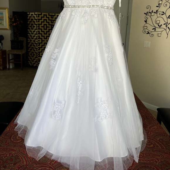 Flower Girl dress in ALL sizes. Brand New. - Picture 2 of 7